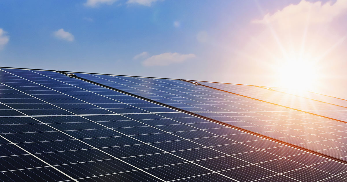Solceller på erhvervsbygninger – skattemæssig afskrivning